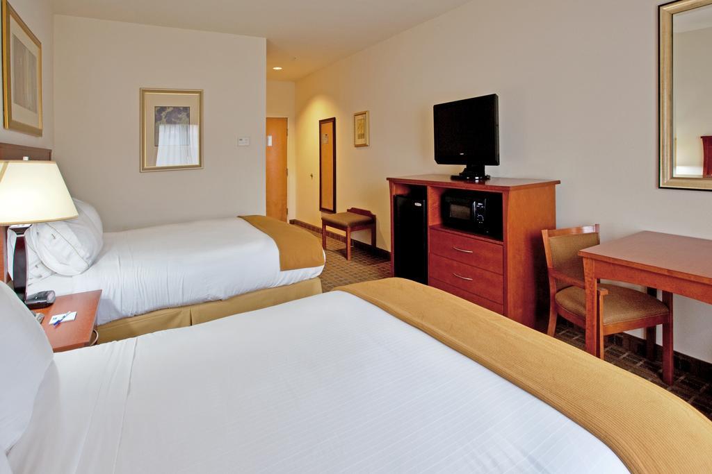 Holiday Inn Express & Suites - Hardeeville-Hilton Head By Ihg Bilik gambar