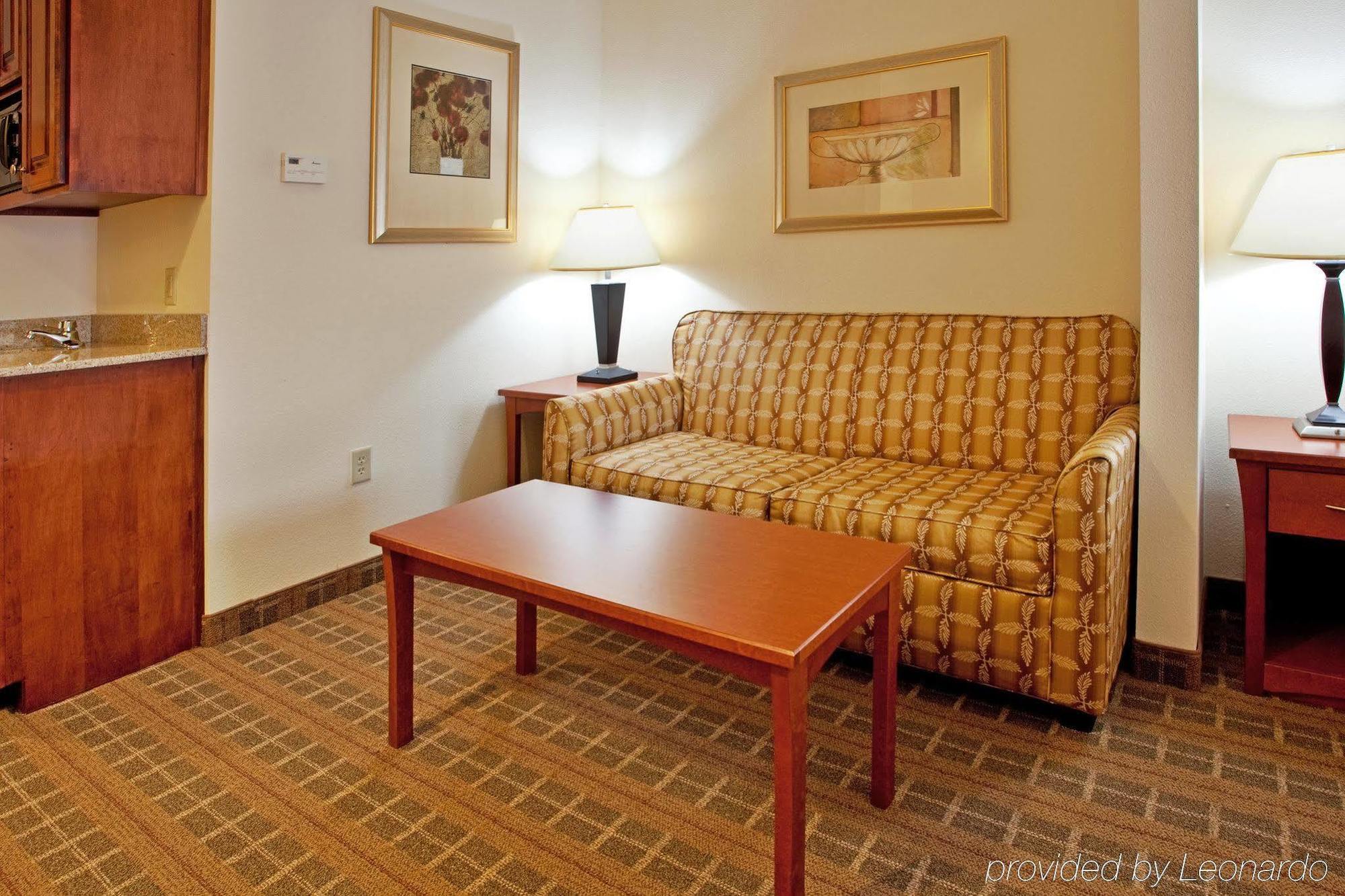 Holiday Inn Express & Suites - Hardeeville-Hilton Head By Ihg Bilik gambar