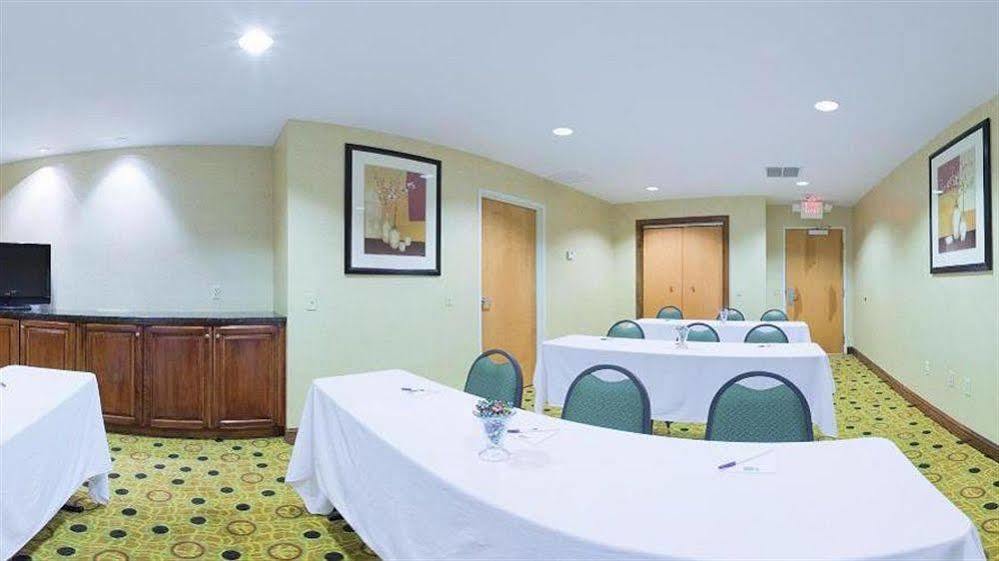 Holiday Inn Express & Suites - Hardeeville-Hilton Head By Ihg Luaran gambar